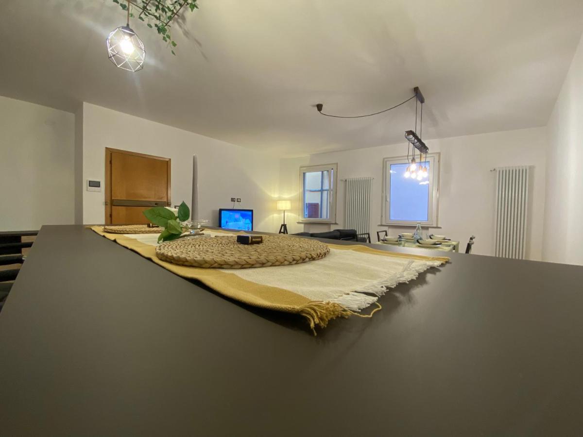 Honey Apartment Τσεζένα Εξωτερικό φωτογραφία